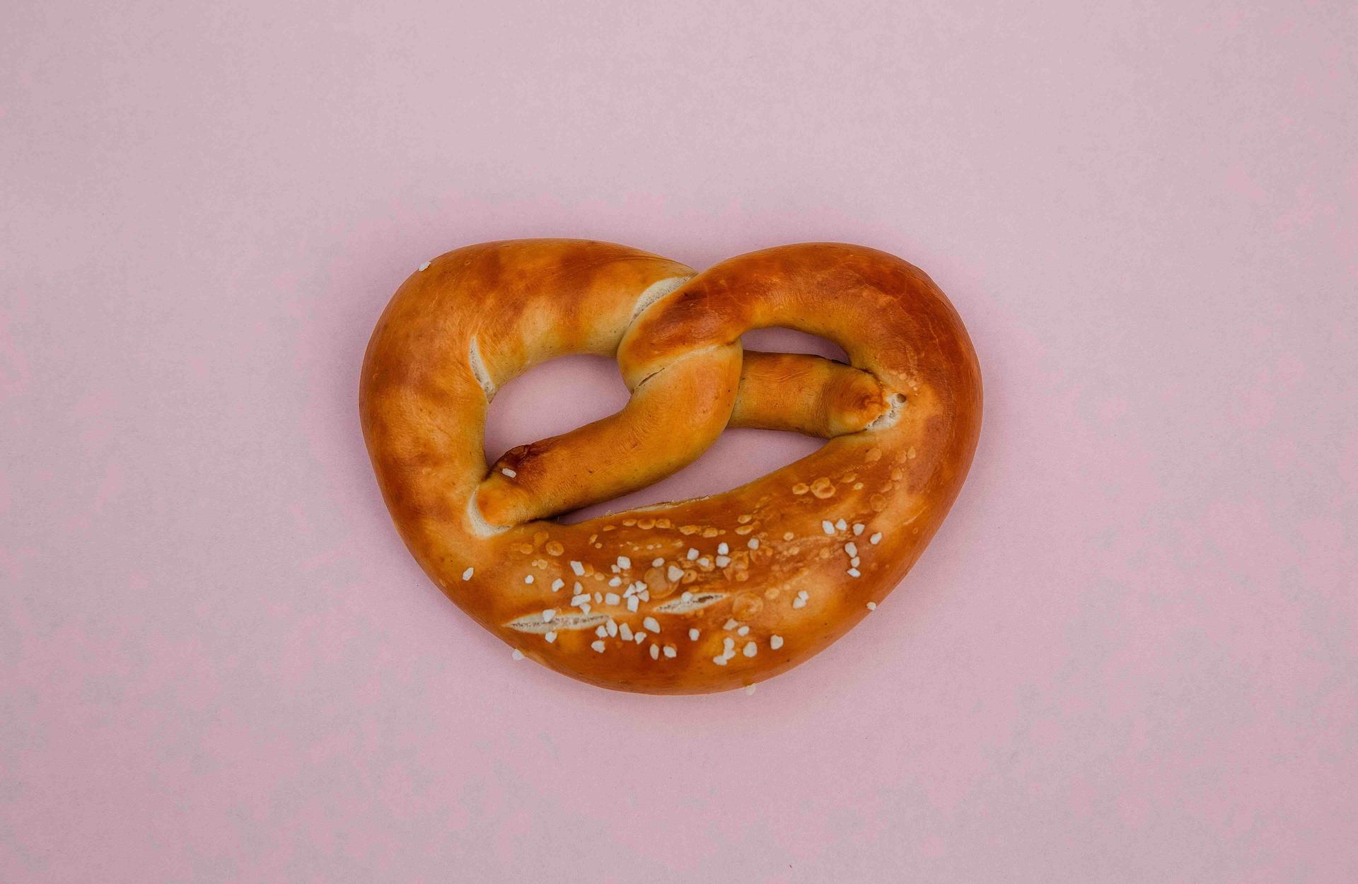 A picture of a pretzel
